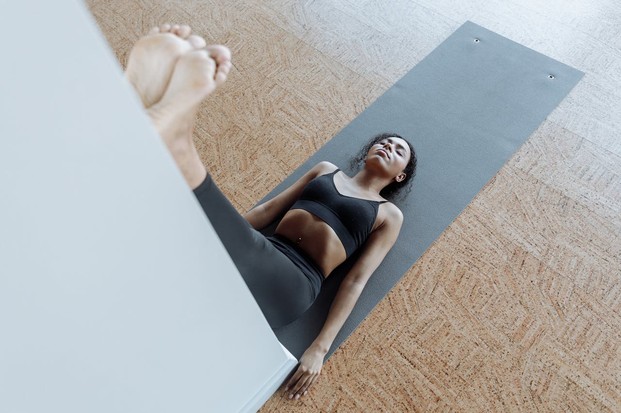 Cinq postures de yoga pour un sommeil réparateur